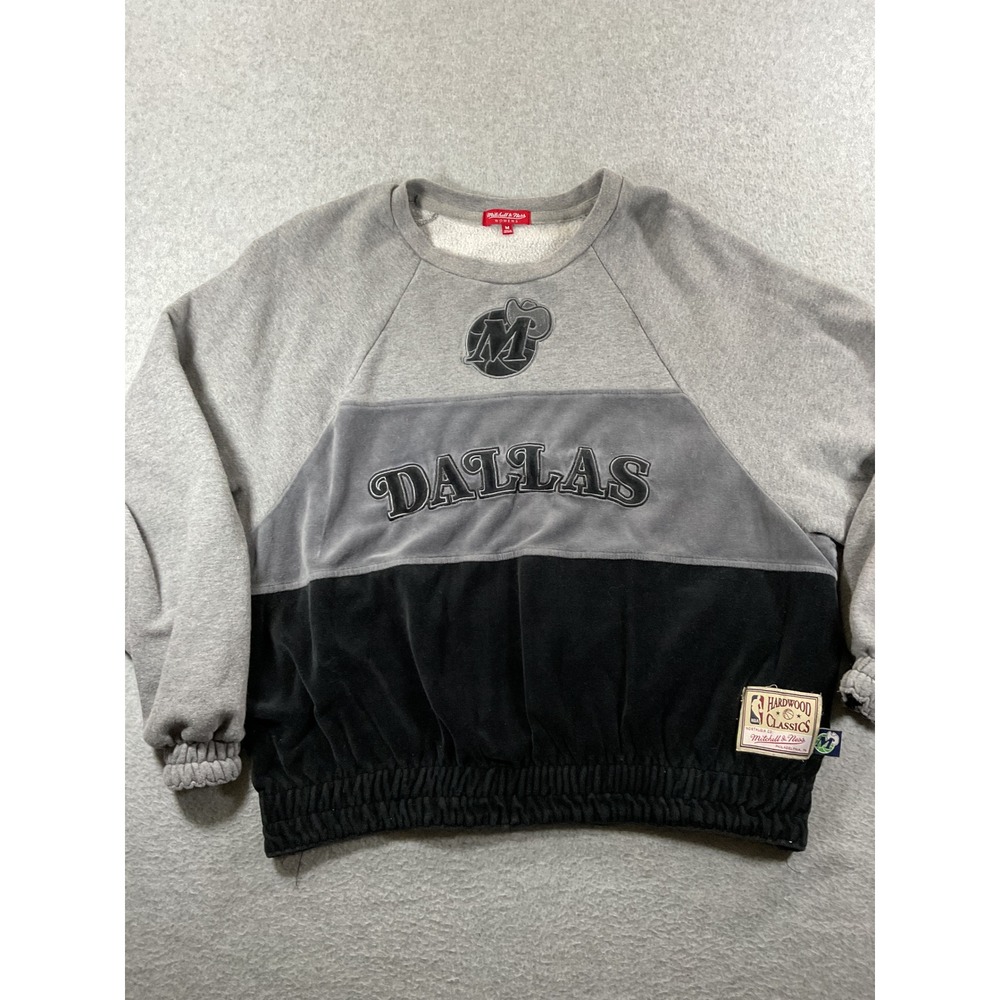 Mitchell & Ness Dallas Mavericks Hardwood Classics Velour Sweatshirt 1259